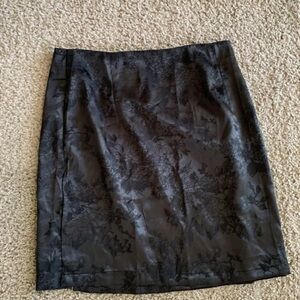 LYANER Women's Black  Jacquard Side‎ Split Slit Zipper High Waist Mini Skirt XS